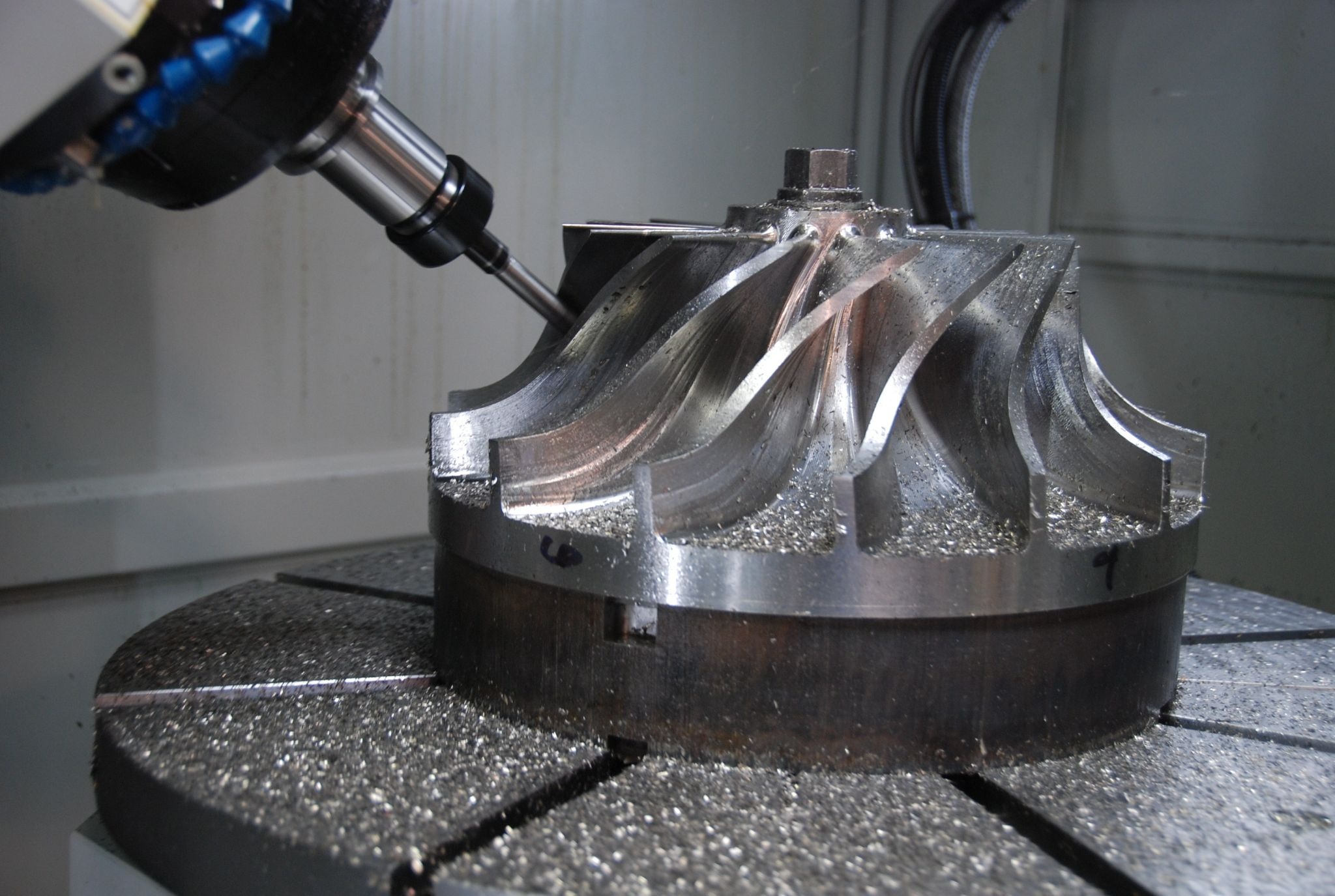 5 axis CNC machine